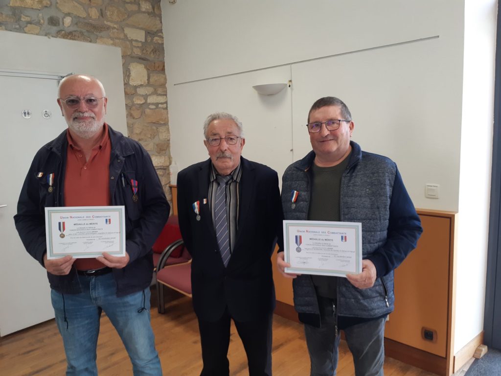 Le président Joseph Bénard entouré de Jean-Yves Lucas et Raymond Bordier 