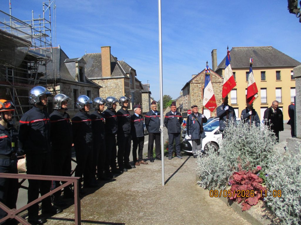 UNC Piré sur Seiche cérémonie du 8 Mai aux monument aux morts