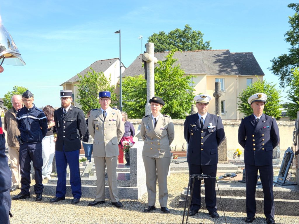 Les forces armées gendarmerie , terre, air, mer